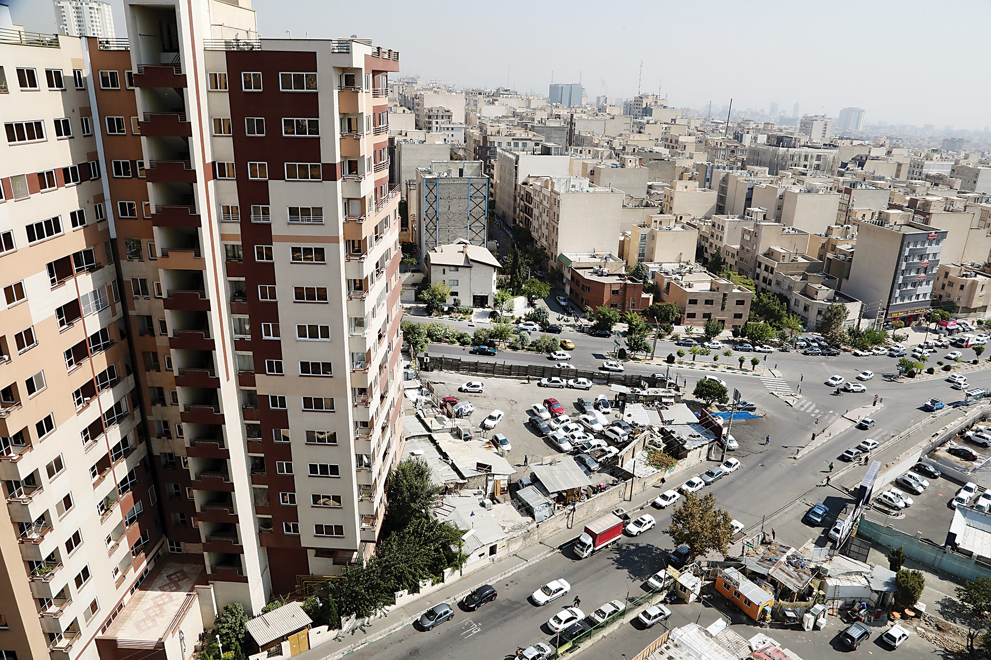 متراژ پروانه‌های ساختمانی جدید تهران و کل نقاط شهری کم شد، اما تعداد واحدها بیشتر / افزایش اقبال سازندگان به ساخت واحدهای کوچکتر