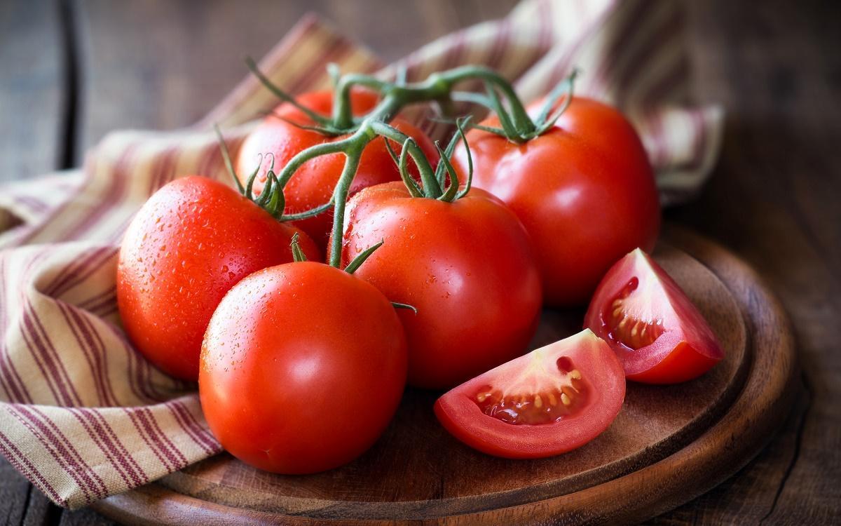 اولین ایرانیانی که طعم گوجه را چشیدند چه کسانی بودند؟