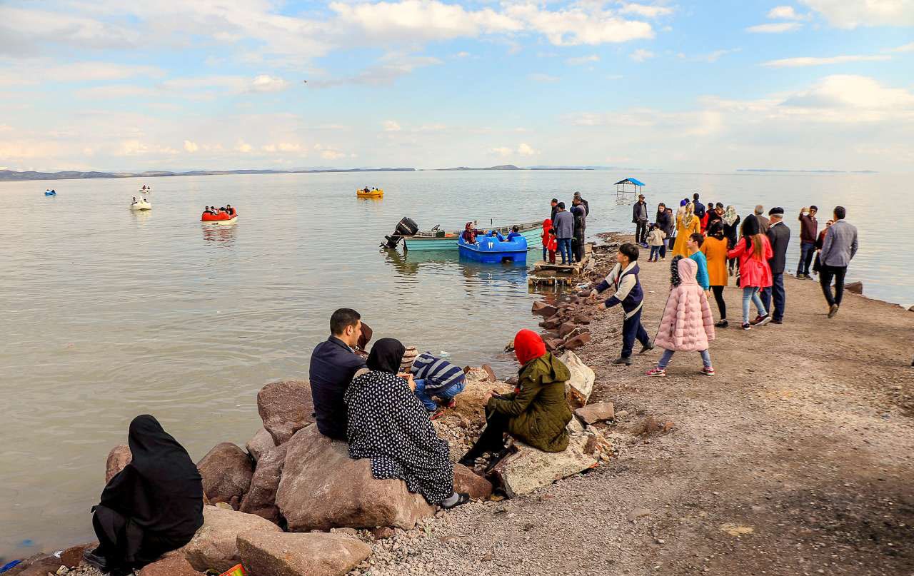 رهاسازی آب سدها به دریاچه ارومیه از آبان ماه آغاز می‌شود