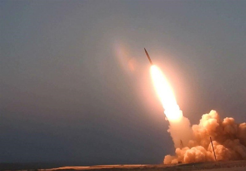 لحظه شلیک یک فروند موشک کروز روسیه به سمت اوکراین + فیلم