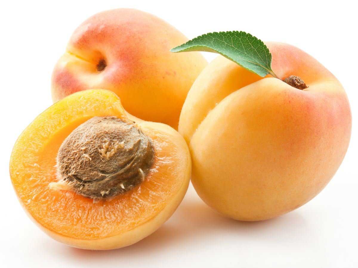 با رسیدن فصل این میوه طلایی سلامت استخوان‌های بدنتان را تضمین کنید