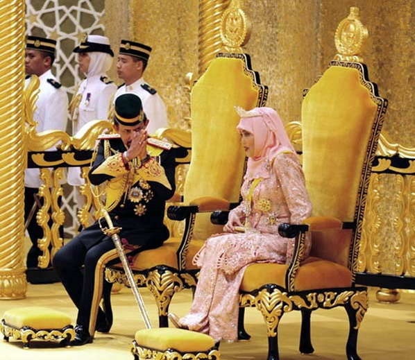 قصر مجلل سلطان برونئی با ۱۷۸۸اتاق +تصاویر