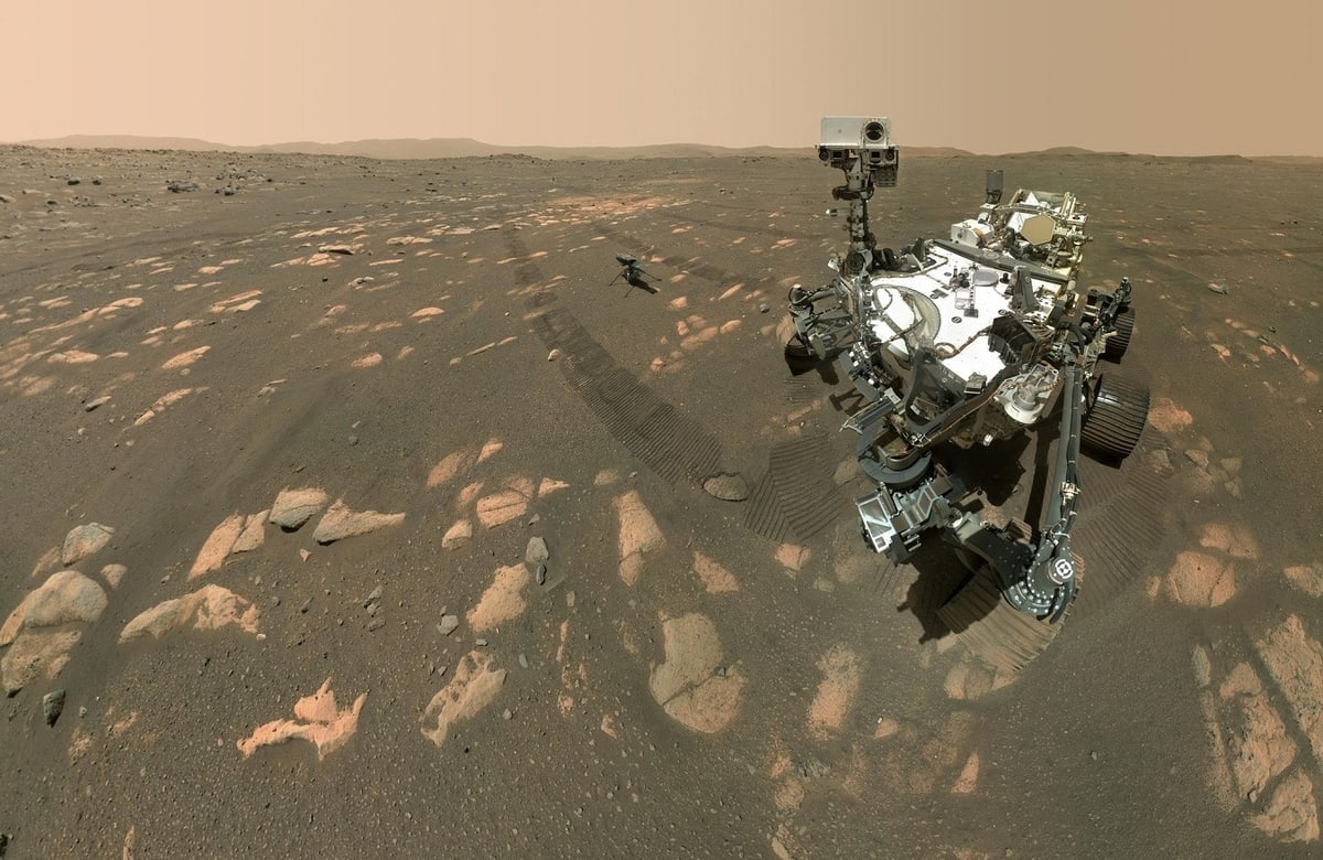 کشف یک شیء عجیب در مریخ + عکس
