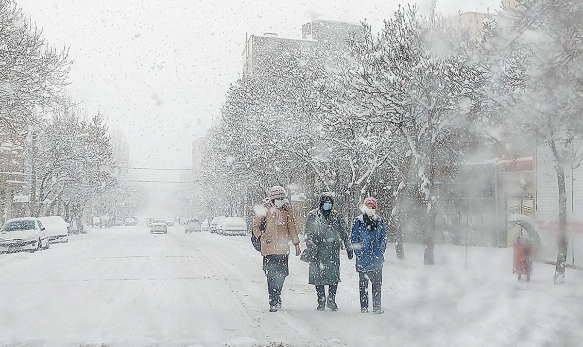 مدارس کدام شهرها تعطیل شدند/ برف و باران در ۲۸ استان ایران