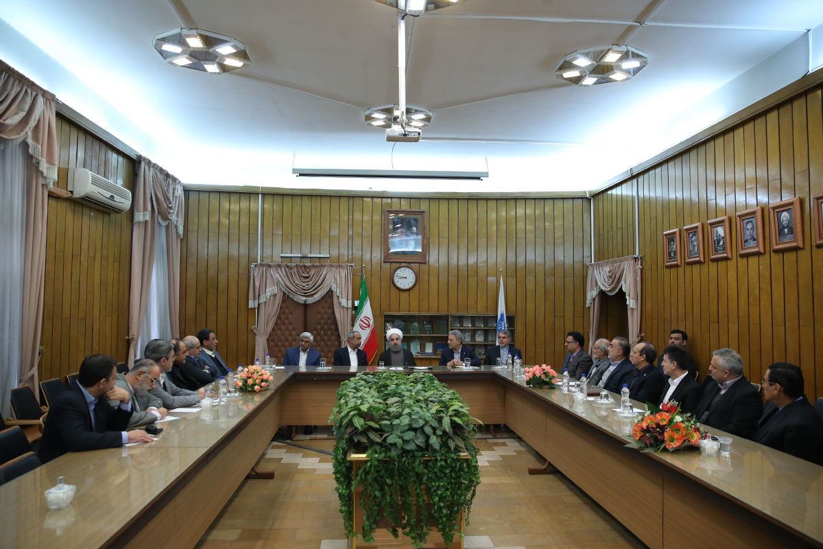 برگزاری نشست رییس جمهوری با رییس و اعضای هیات رییسه دانشگاه تهران