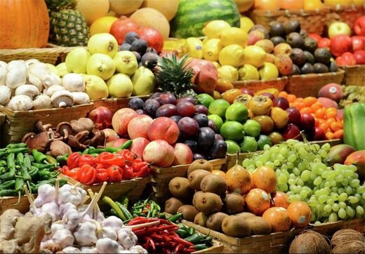 بازار میوه شب عید به بخش خصوصی واگذار شد/ میوه شب عید را ۱۵ درصد زیر قیمت بازار عرضه می‌کنیم