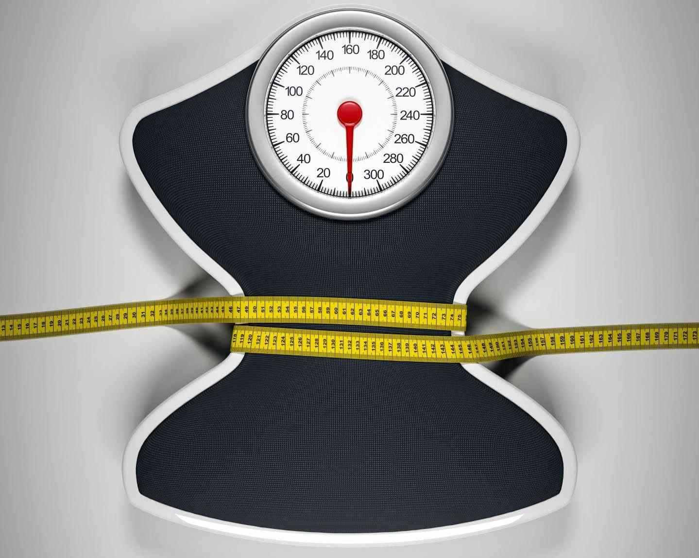 چند کیلو کاهش وزن در ماه مناسب است؟