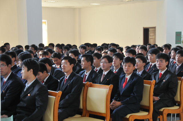 تعلیق آموزش زبان انگلیسی در کره شمالی
