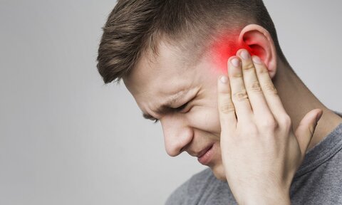 دلیل مهم شیوع عفونت گوش در تابستان + درمان