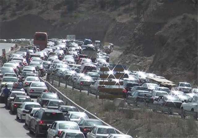 اعمال محدودیت ترافیکی در محورهای هراز و فیروزکوه