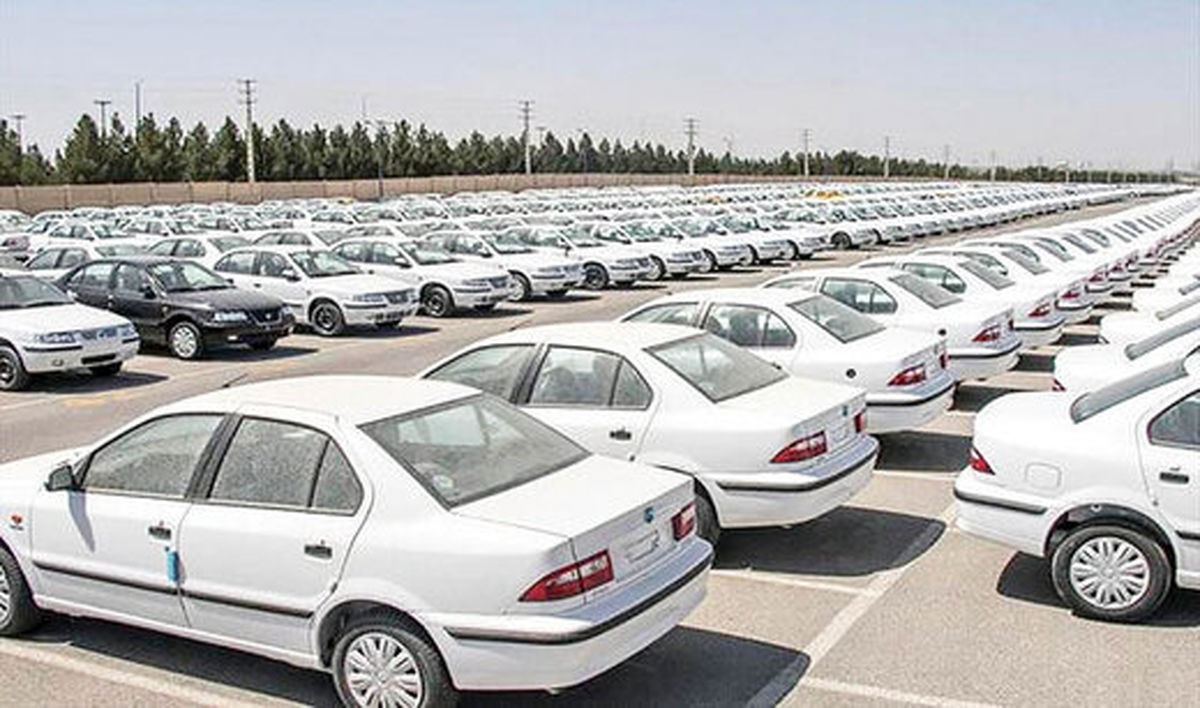افزایش تولید، باتلاق خودروسازان / زیان ۵۳ میلیونی هر سمند برای ایران خودرو