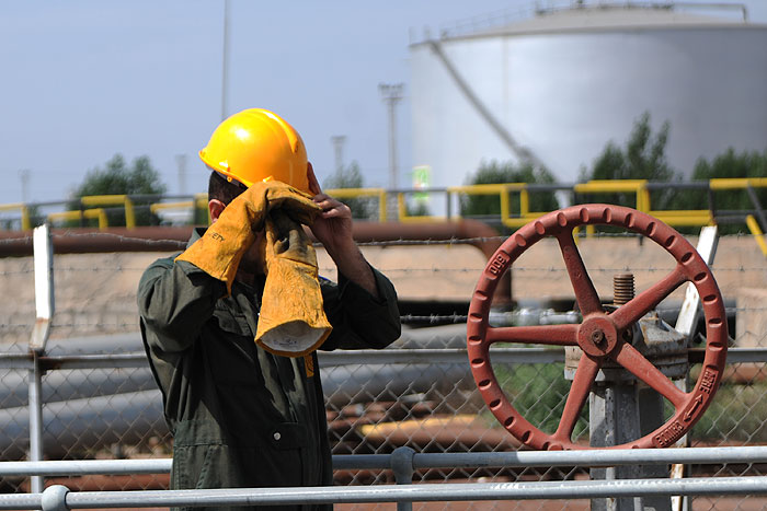 ترمیم حقوق کارکنان نفت با یک میلیون تومان