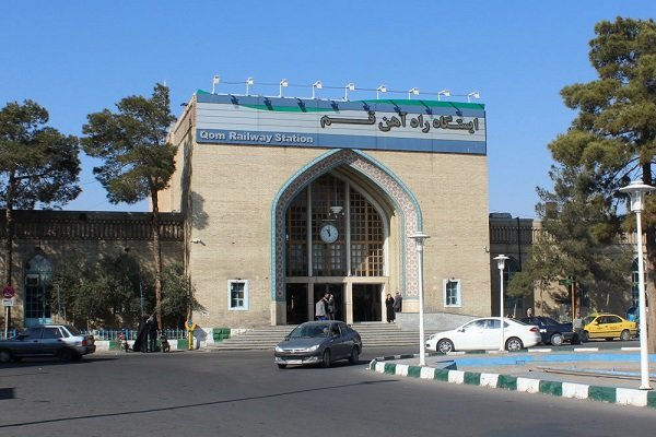 افزایش ۵۰درصدی ظرفیت قطار حومه‌ای تهران- قم
