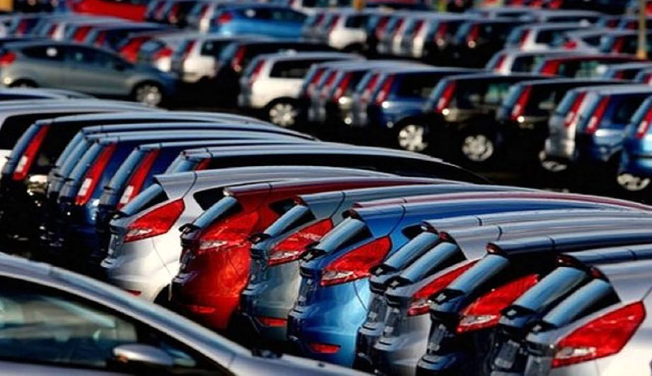 سقوط بی‌سابقه قیمت‌ها در بازار خودروهای وارداتی