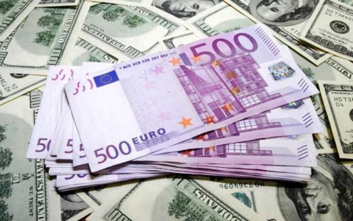 پای درهم و یورو هم به مرکز مبادله ارز باز شد