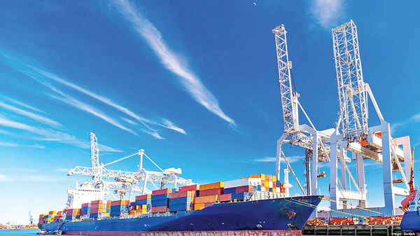 صادرات کالا و خدمات در کشورهای مختلف جهان
