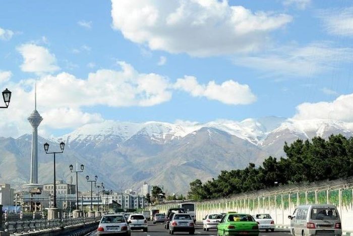 کیفیت هوای تهران در بازه قابل قبول است
