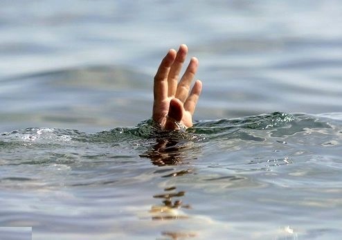 غرق یک زن هنگام گرفتن سلفی در رودخانه چالوس