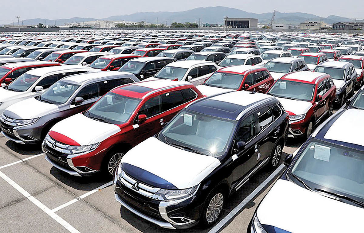 ثبت نام ۵۱ هزار  برای خرید خودروهای وارداتی / نحوه تعیین قیمت خودروها
