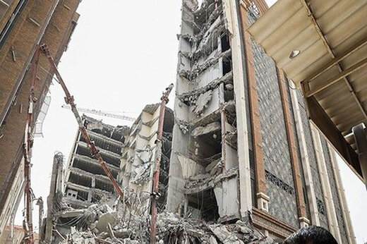 لحظه وحشتناک فرو ریختن ساختمان ۷ طبقه در ترکیه + فیلم