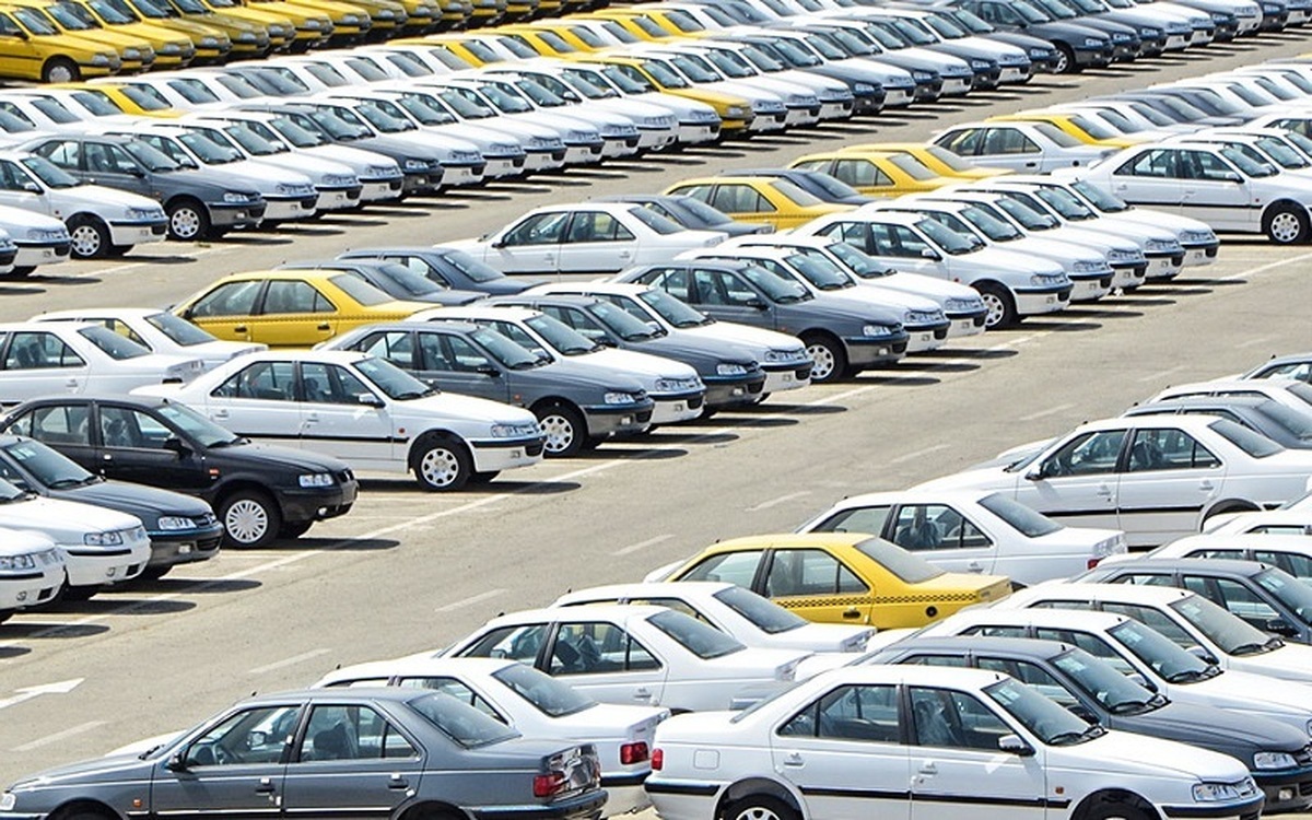 اختلاف ۱۶۱ میلیارد تومانی میان ادعای مالکان با قیمت واقعی خودرو! / بانوان در سال گذشته بیشتر چه ماشینی سوار شدند؟
