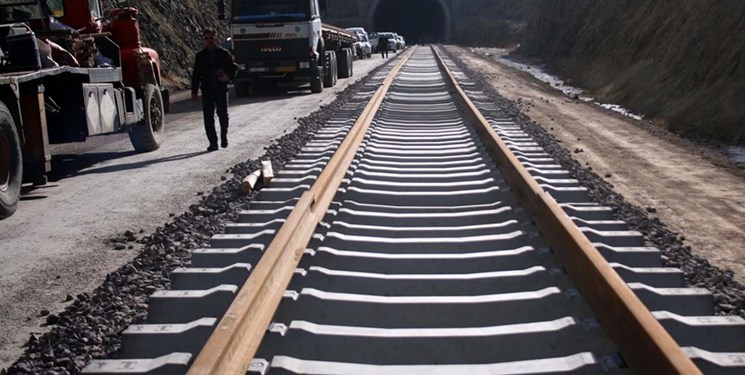 برخورد دو قطار مسافری و باری در راه آهن قزوین