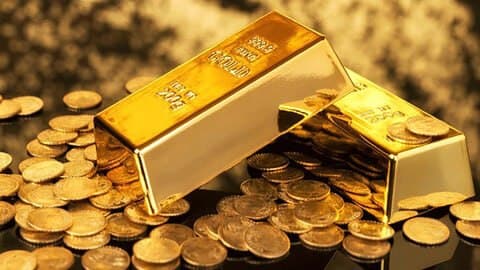 فشار افزایش بازده اوراق قرضه بر بازار فلزات گرانبها / معاملات طلا در نخستین روز معاملاتی۲۰۲۲ 