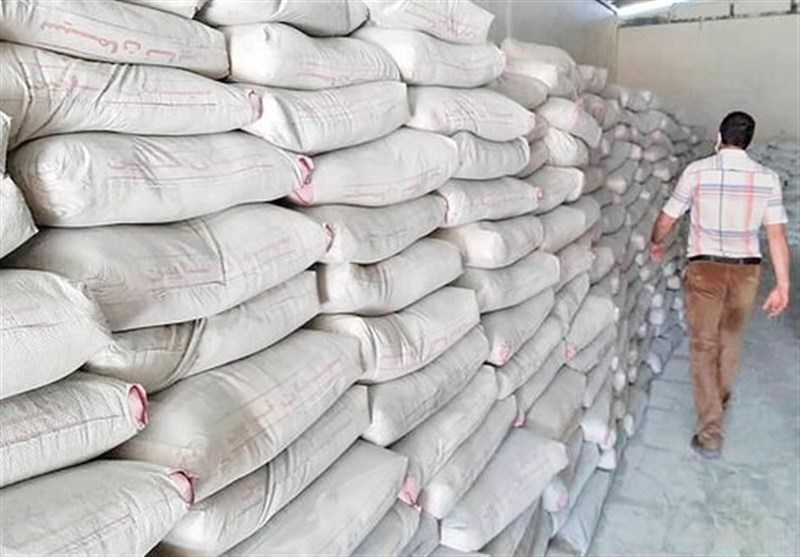 کاهش قیمت سیمان با عرضه مناسب در بورس کالا