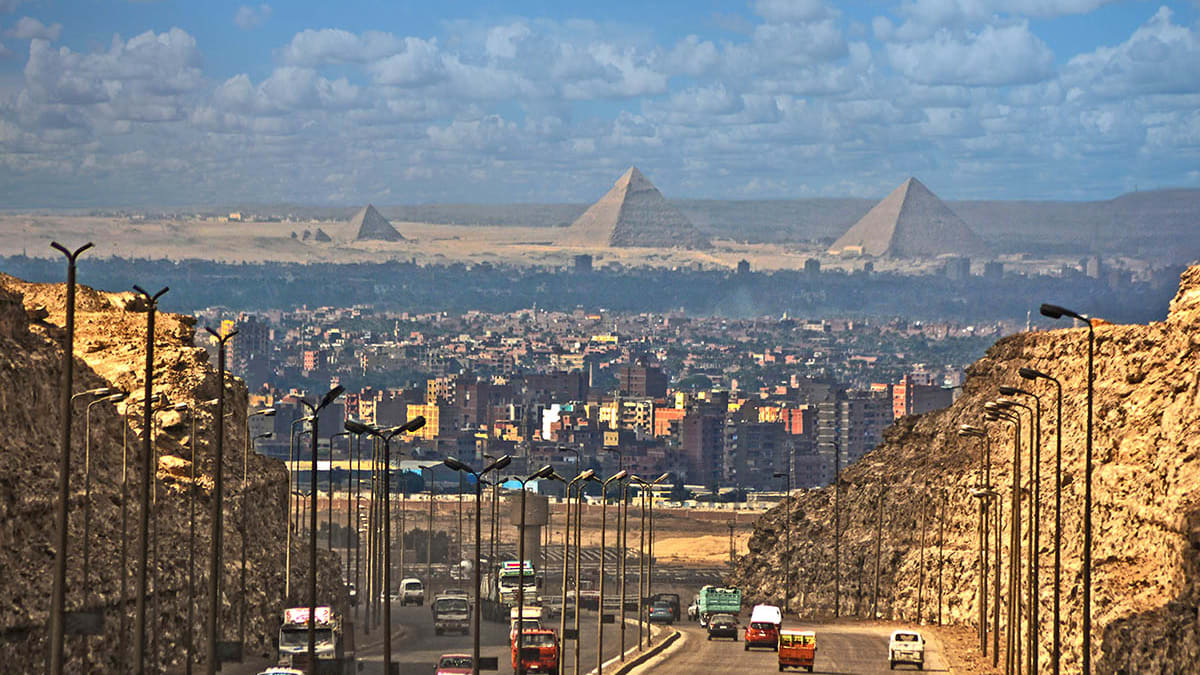 تور مصر ۲۰۰ میلیون تومان است؟