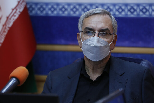 دستور وزیر بهداشت برای رسیدگی فوری به مصدومان متروی تهران