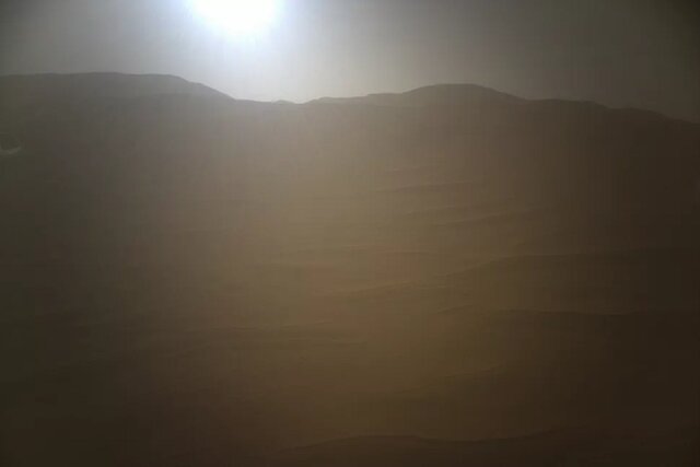 تصویر حیرات انگیز بالگرد «نبوغ» از غروب خورشید در مریخ + عکس