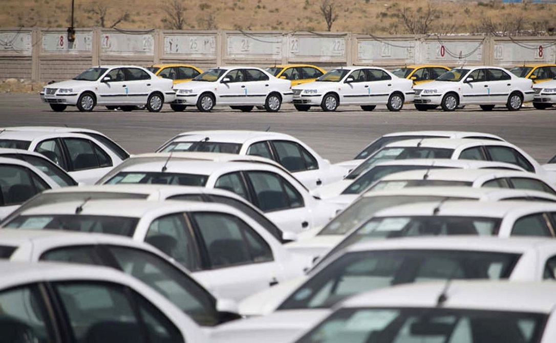 عرضه خودرو در بورس به کاهش قیمت‌ها کمک نمی‌کند