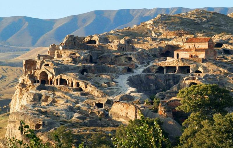 قدیمی‌ترین شهر سنگی دنیا در گرجستان +تصاویر
