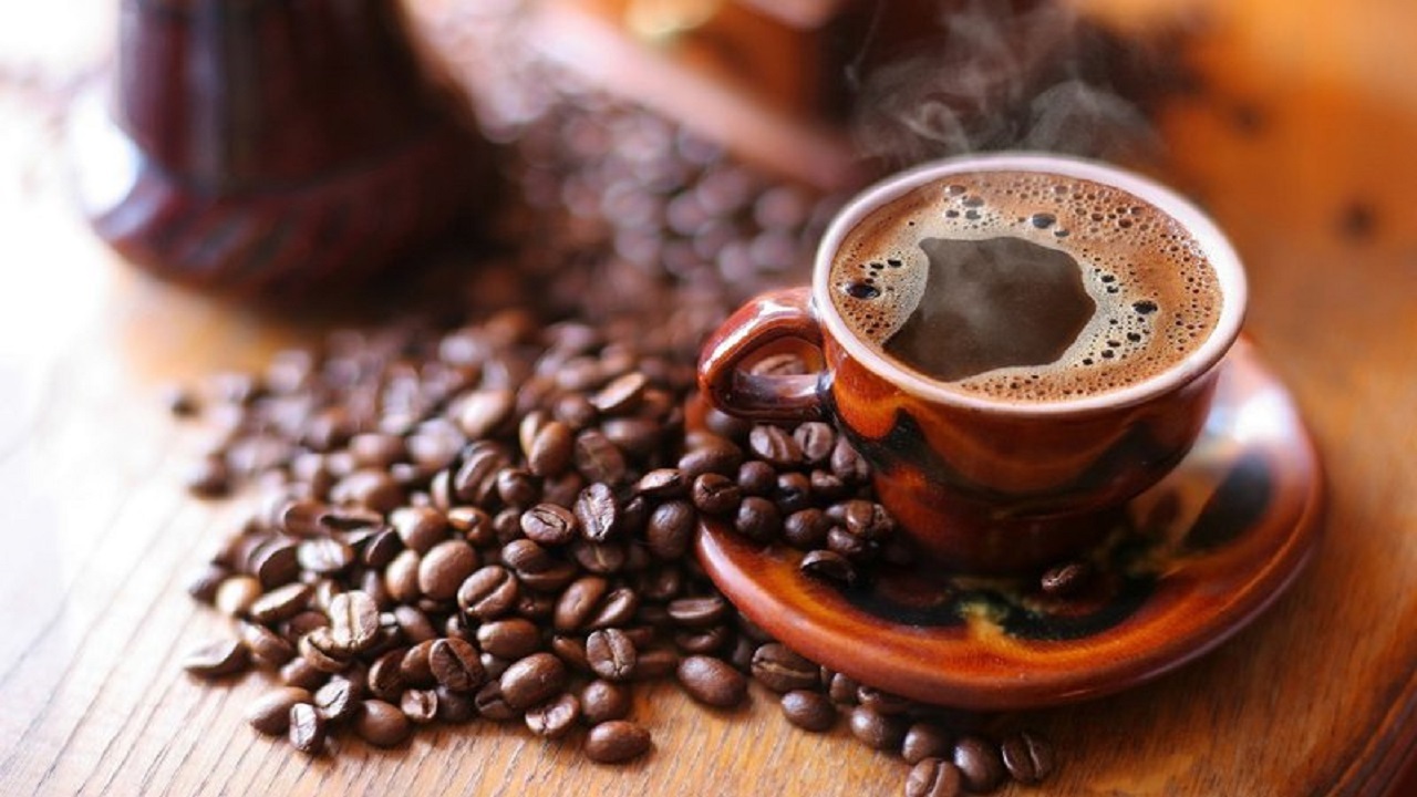 نوشیدن یک فنجان قهوه و افزایش طول عمر