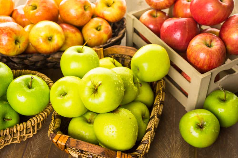 چه اتفاقی برای بدنتان رخ می‌دهد اگر هر روز سیب بخورید