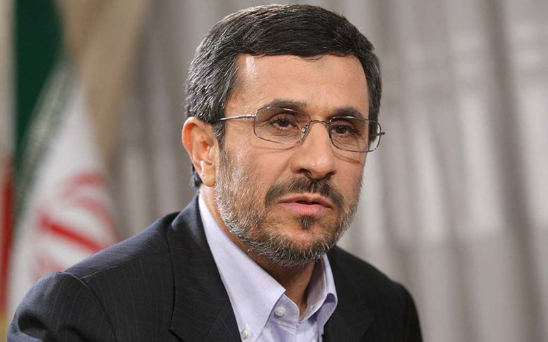 حرکاتِ رونالدینیوییِ احمدی‌نژاد