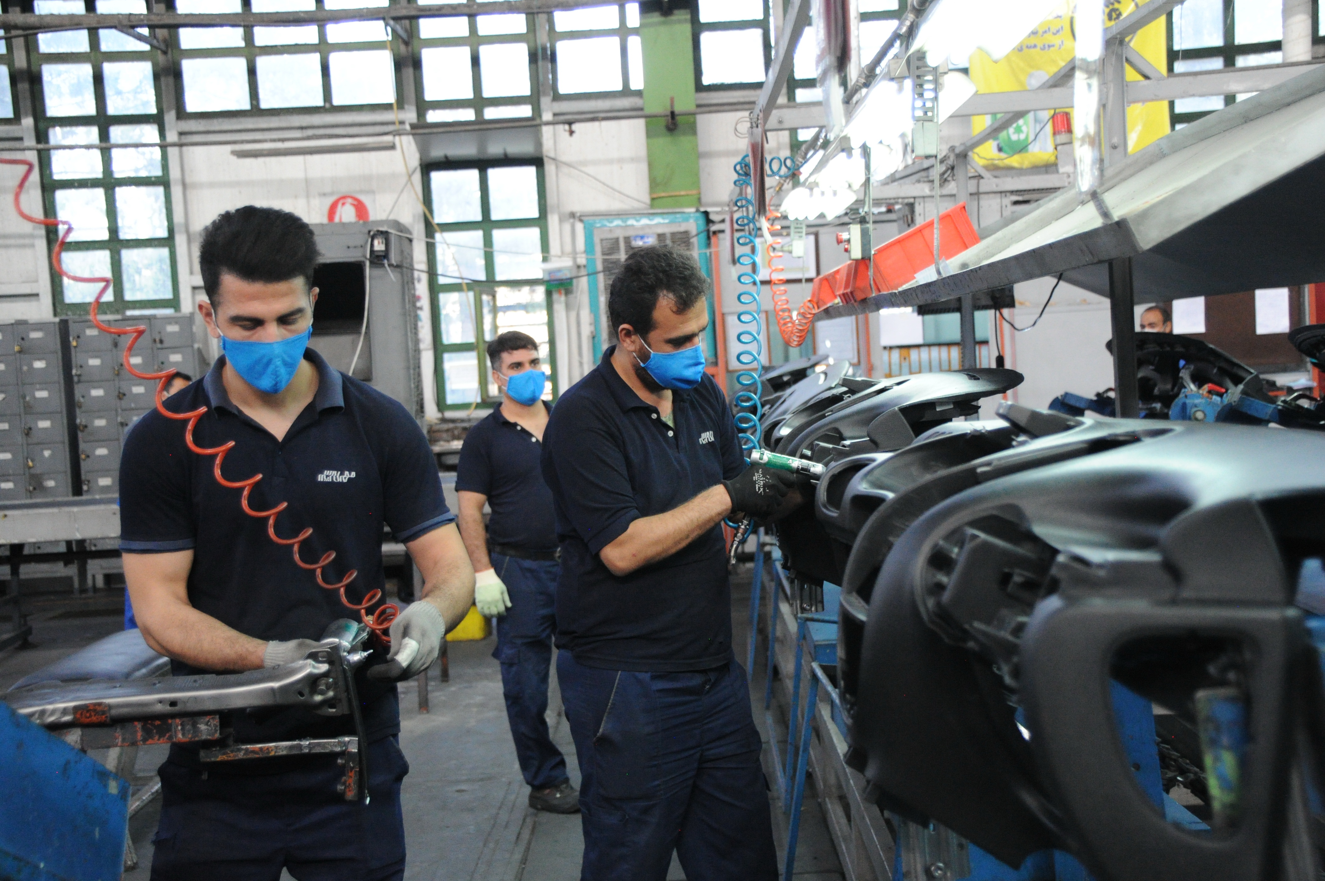 کاهش ارزبری ۱۳۸میلیون یورویی تولید در گروه صنعتی ایران خودرو