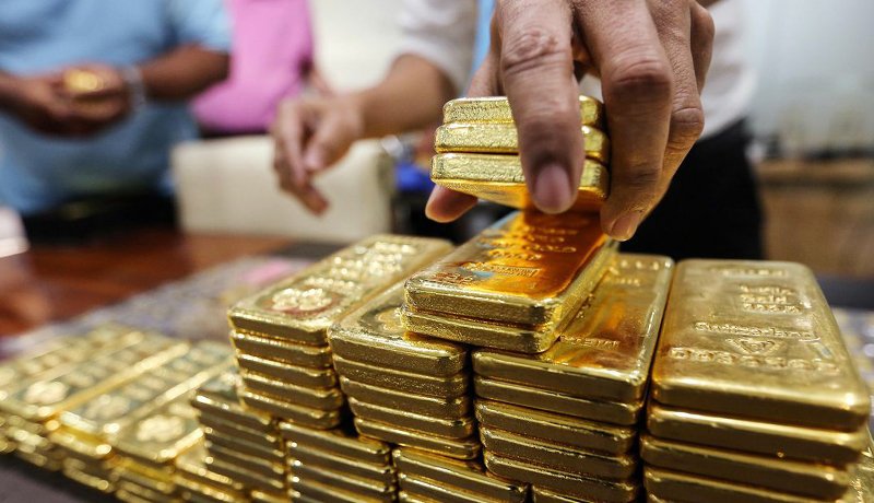 سرمایه گذاری بدون ریسک در بازار طلا برای مردم فراهم می شود / تشدید کاهش قیمت طلا