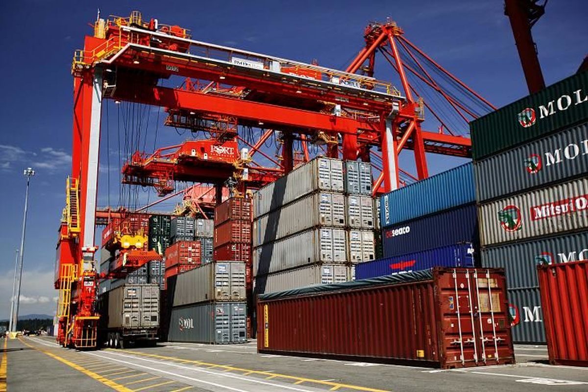 صادرات ۷۵ میلیون تن کالا به کشورهای همسایه/ رشد مبادلات تجاری ایران و عربستان 