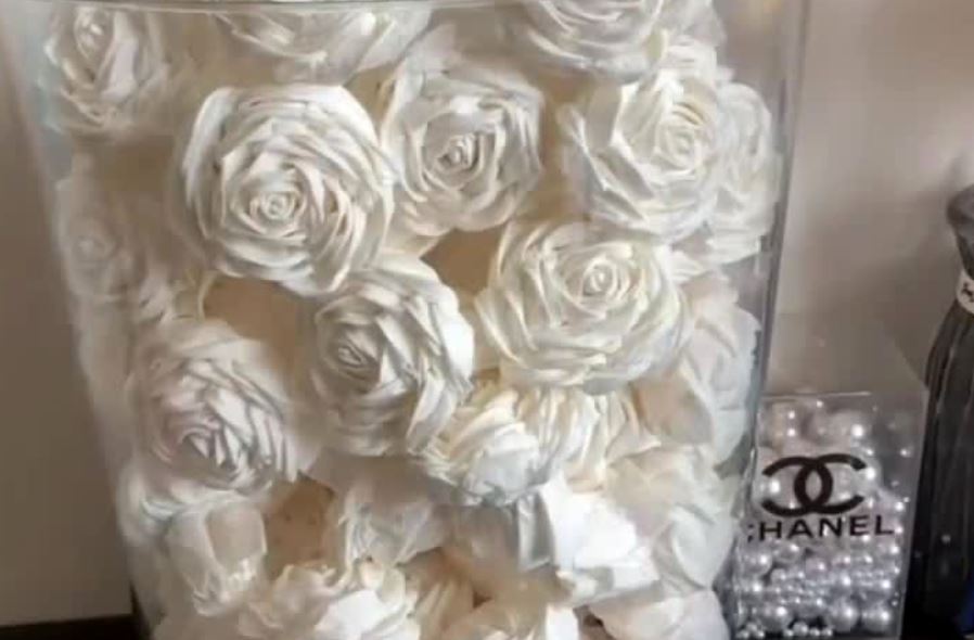 ساخت گل معطر با دستمال کاغذی / دکوری شیک برای سرویس بهداشتی