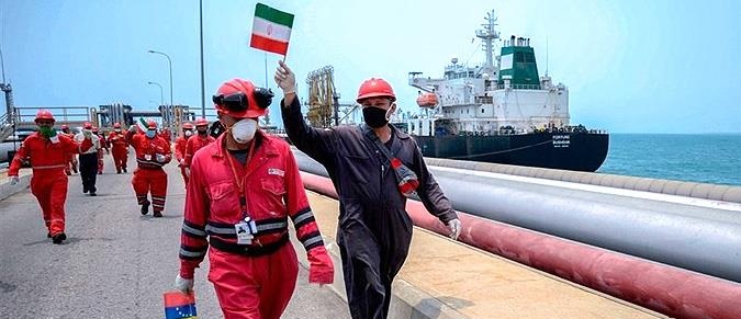 اعزام نفتکش‌های ایرانی به ونزوئلا هیمنه نظامی آمریکا را به چالش کشید