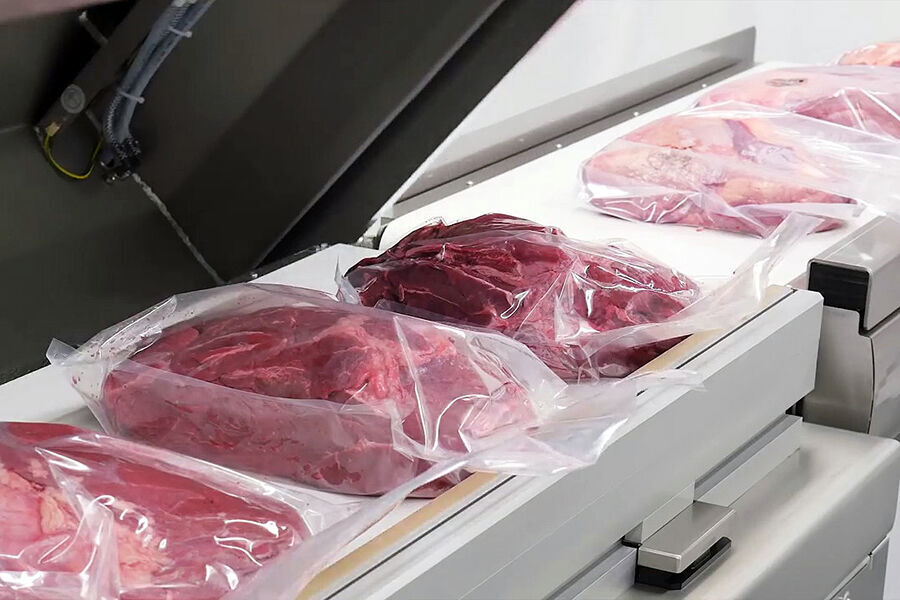 ۴ عامل اصلی گرانی گوشت در بازار