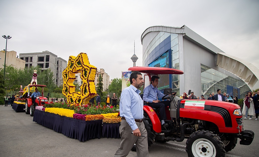 افتتاح نمایشگاه گل و گیاه +تصاویر