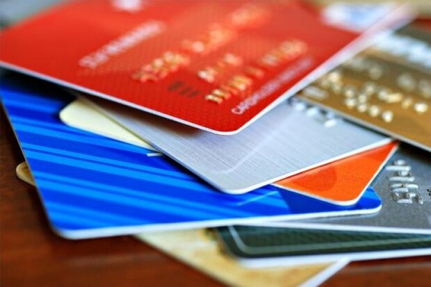 تمدید کارت‌های بانکی اتباع خارجی دارای کارت اقامت