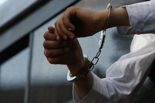 بازداشت ۱۲ نفر از کارکنان قوه قضاییه