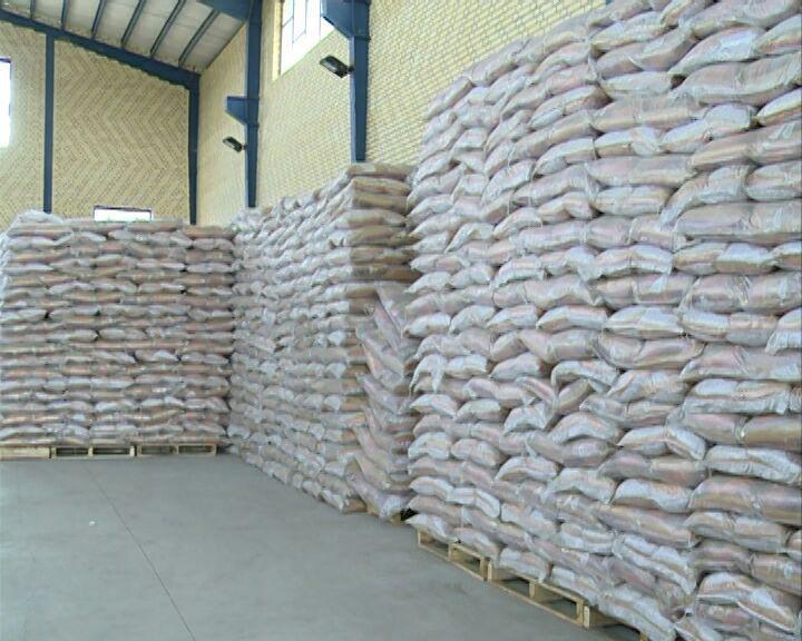 ۷۰ کانتینر برنج احتکاری کشف‌شده توزیع شد 