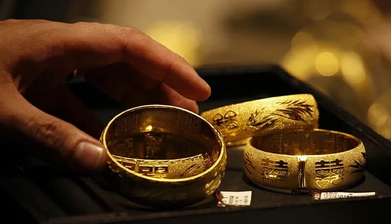قیمت طلا امروز بیست و پنجم بهمن ماه در بازار (مثقال ۱۸ عیار، طلا گرم ۱۸ عیار)