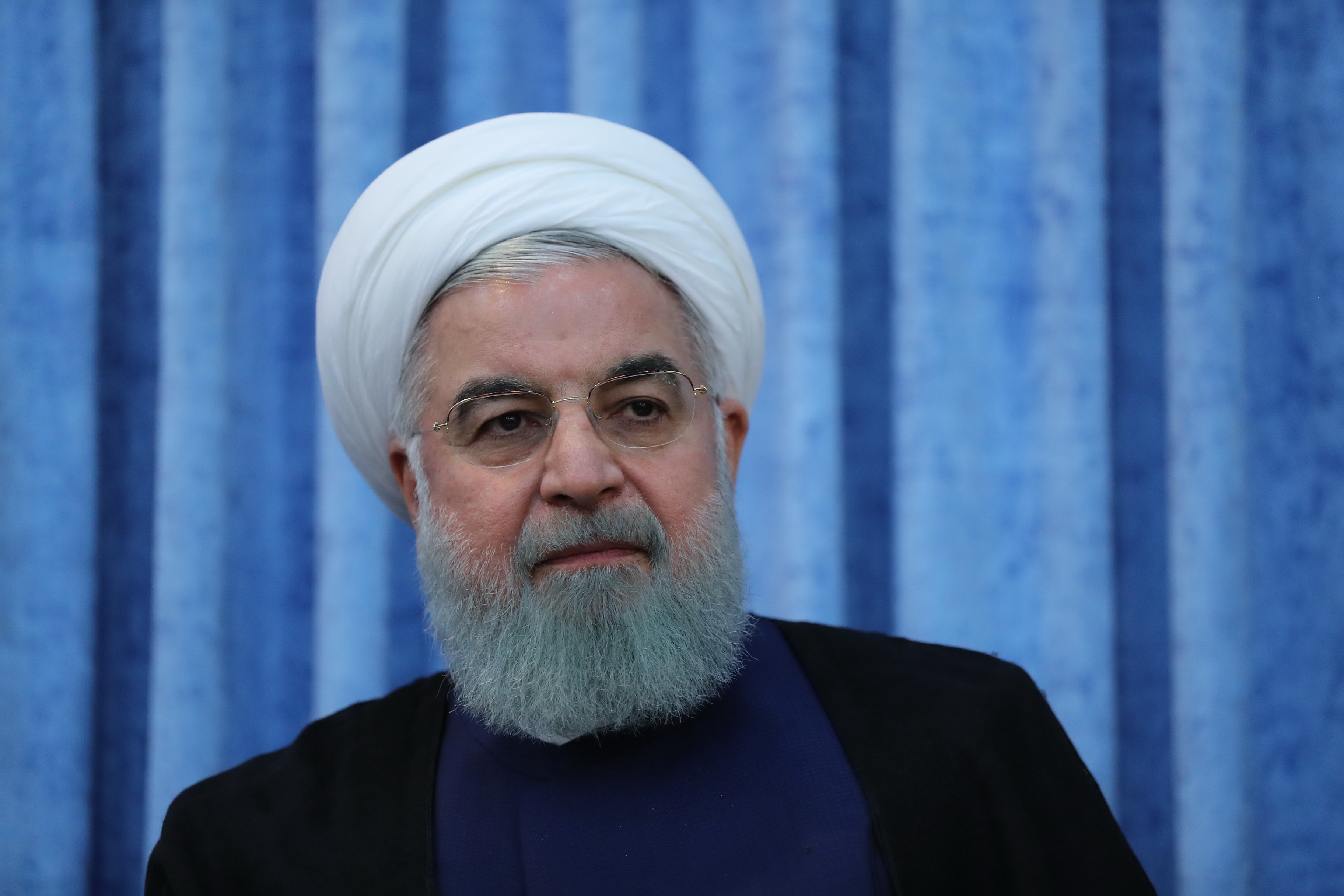 روحانی: همه باید برای تقویت امید به آینده تلاش کنند +فیلم