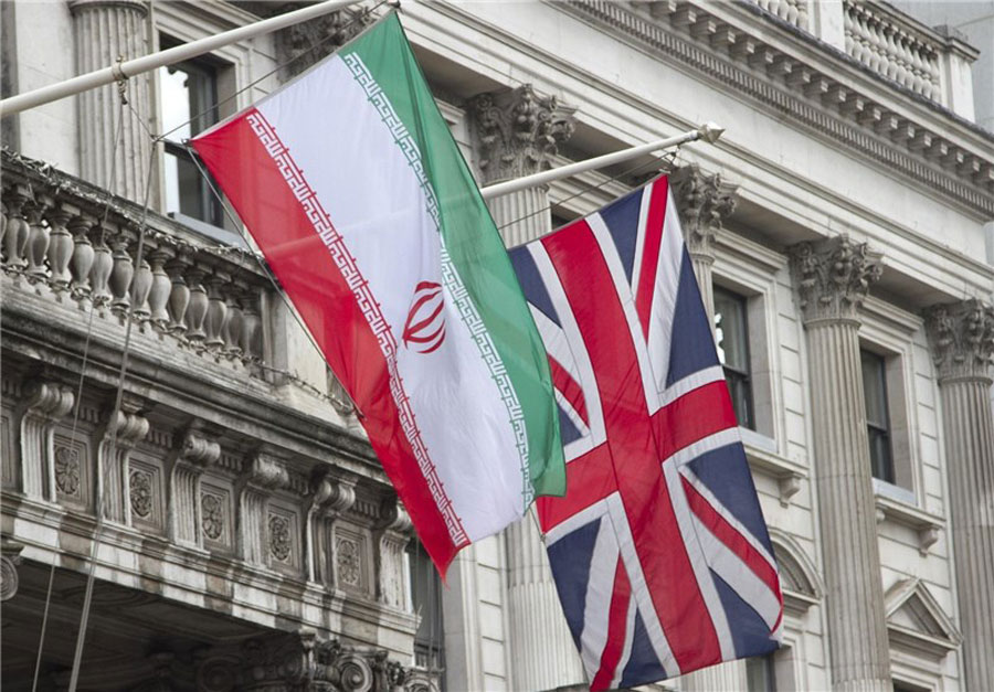 انگلیس حادثه نفتکش ایرانی را نگران کننده خواند