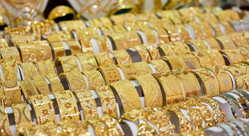 طلا ارزان شد، اما کم! / آخرین قیمت ها از بازار طلا بیستم خرداد ماه (مثقال ۱۸ عیار، طلا گرم ۱۸ عیار) 